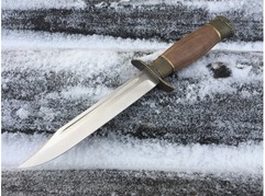 Нож Разведчика (сталь S390, рукоять орех)